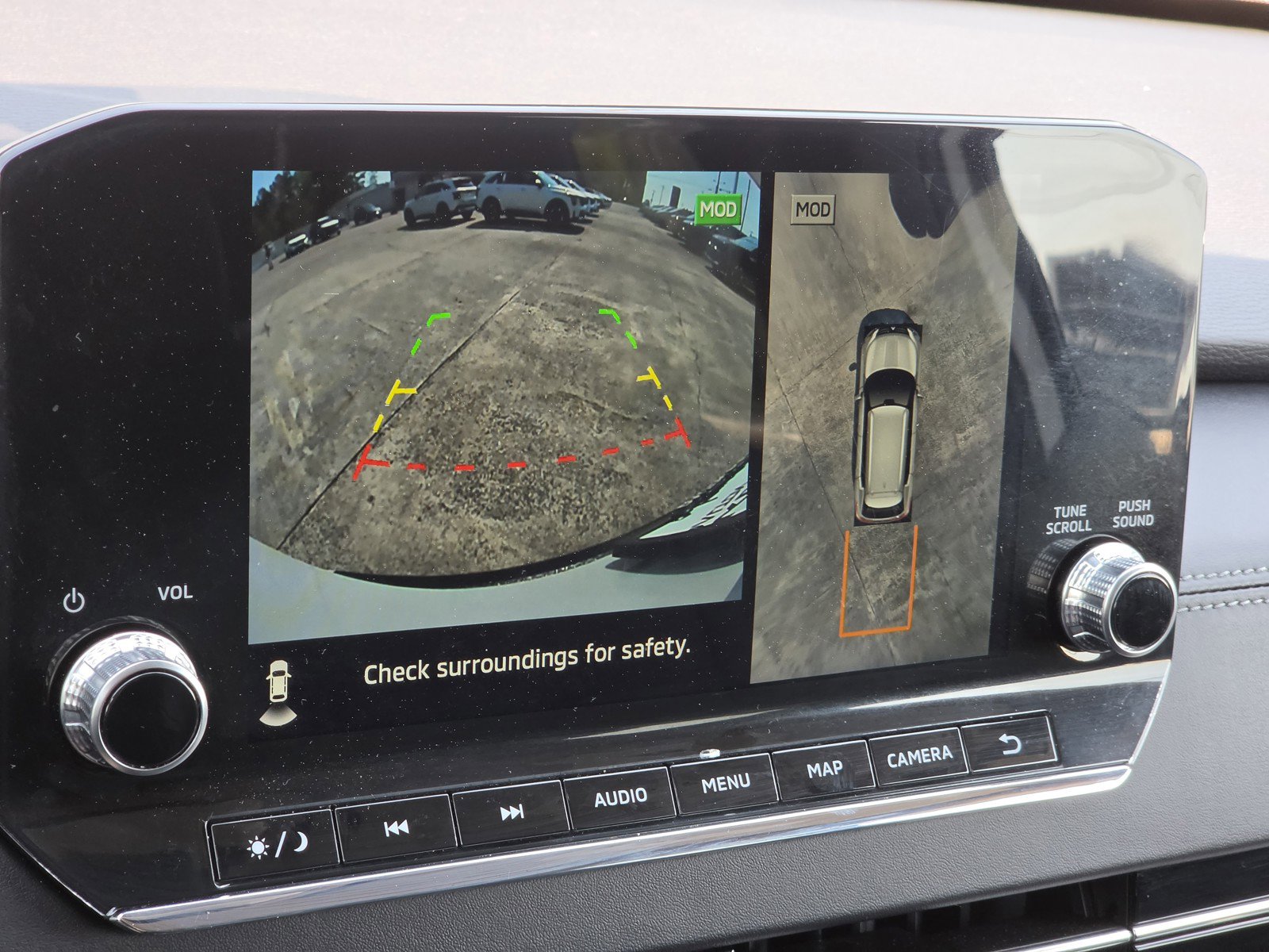 Used 2024 Mitsubishi Outlander SE image 24