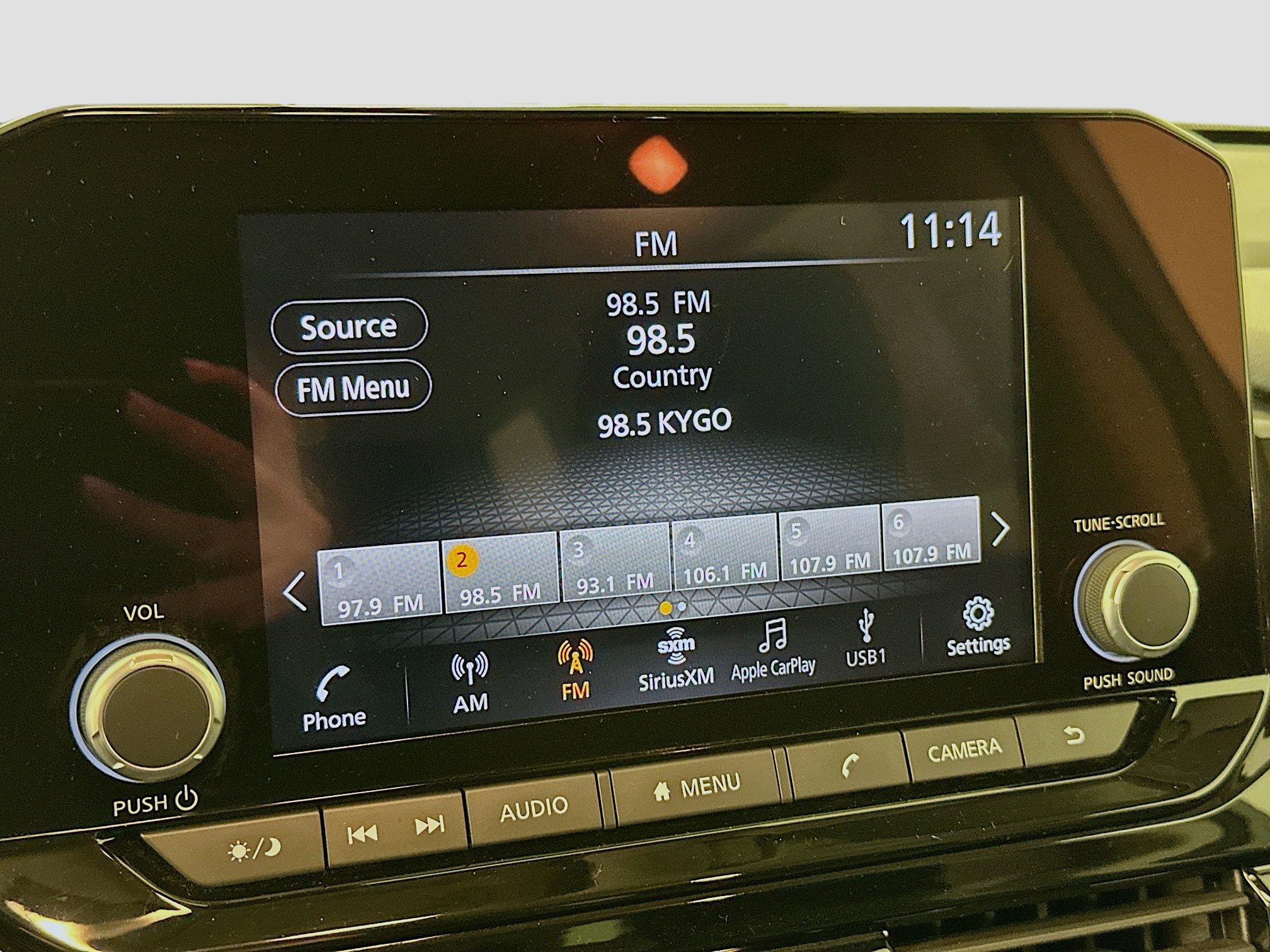 Used 2023 Nissan Pathfinder SV image 21