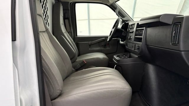 New 2026 Chevrolet Express 2500 w/ Driver Convenience Package RWD image 21