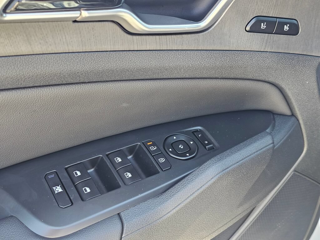 New 2026 Kia Sportage X-Line w/ X-Line Technology Package AWD/4WD image 32