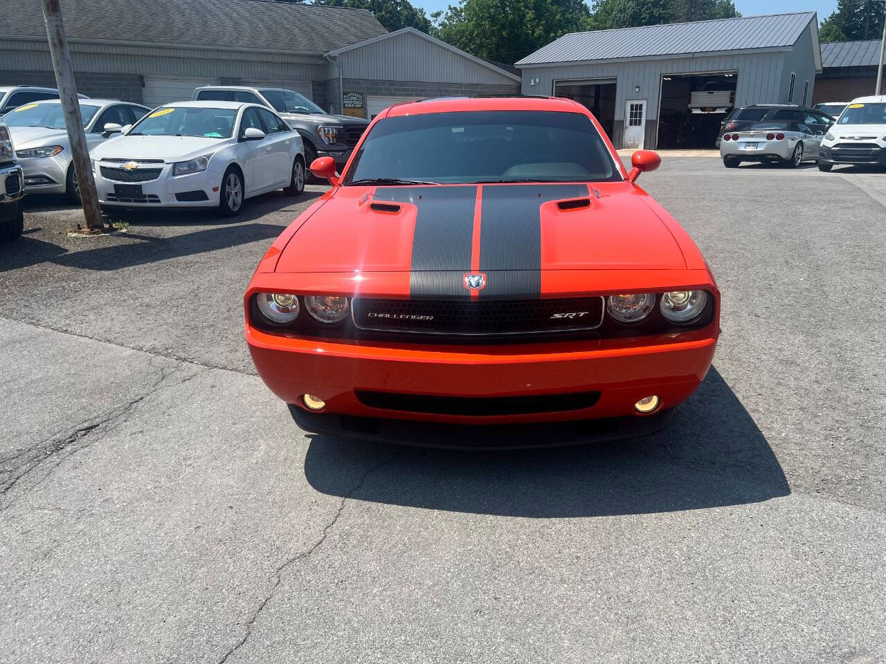 Used 2009 Dodge Challenger SRT8 image 8