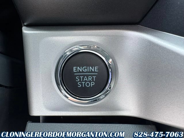 New 2026 Ford F250 XLT w/ XLT Premium Package AWD/4WD image 33