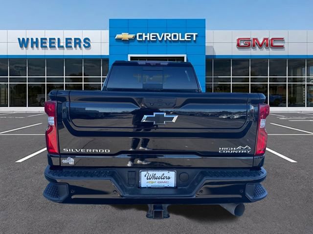 Used 2023 Chevrolet Silverado 3500 High Country w/ Z71 Off-Road Package image 4