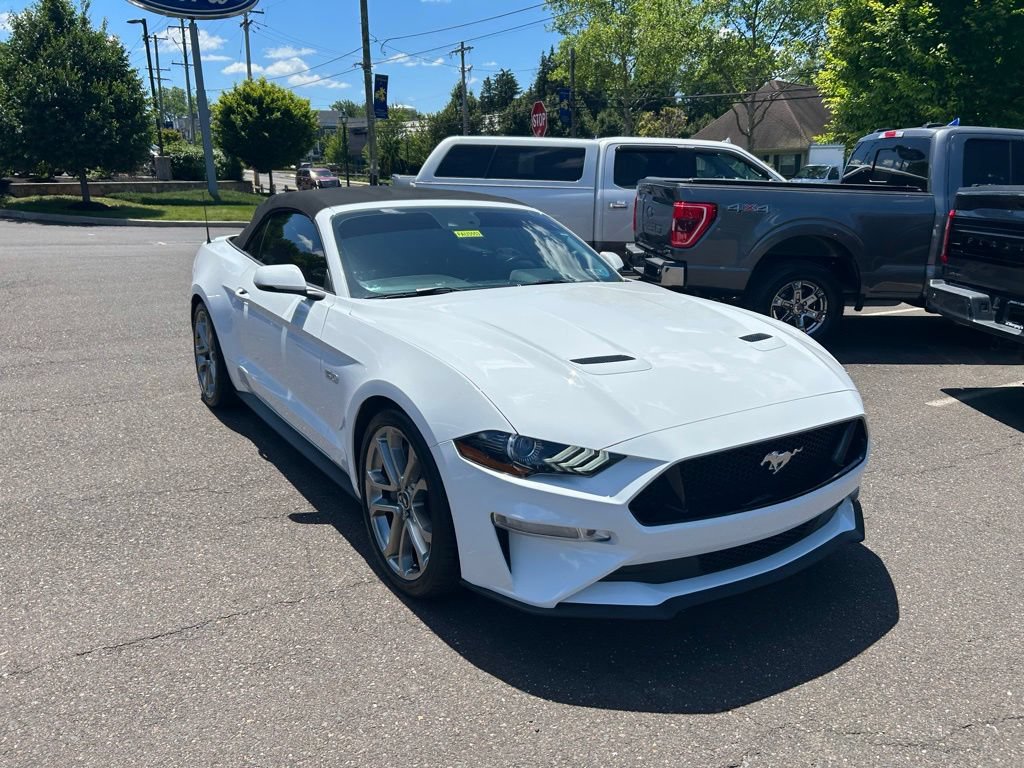 Certified 2018 Ford Mustang GT Premium w/ Equipment Group 401A RWD image 3