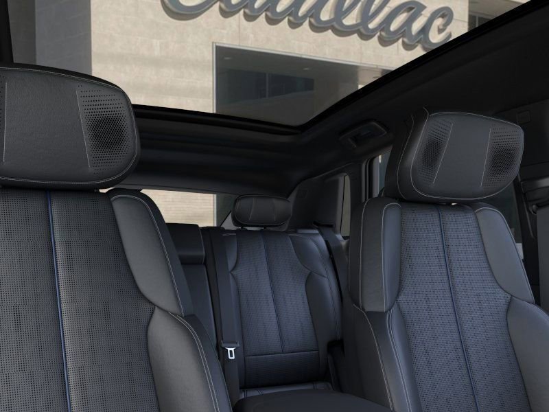 New 2026 Cadillac Lyriq V image 24