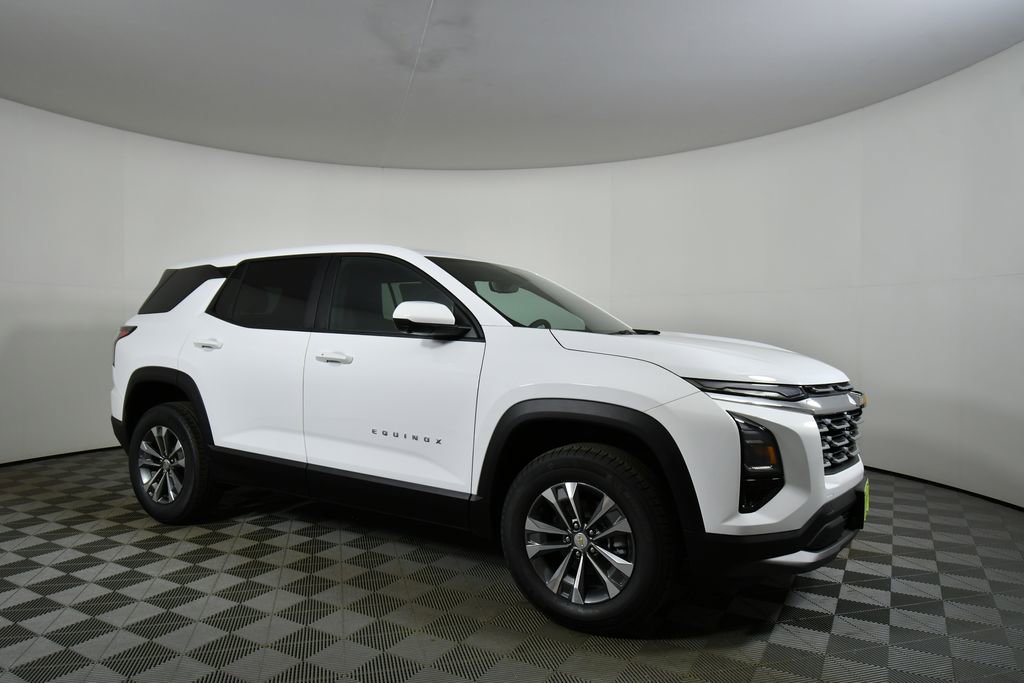 New 2026 Chevrolet Equinox LT image 9