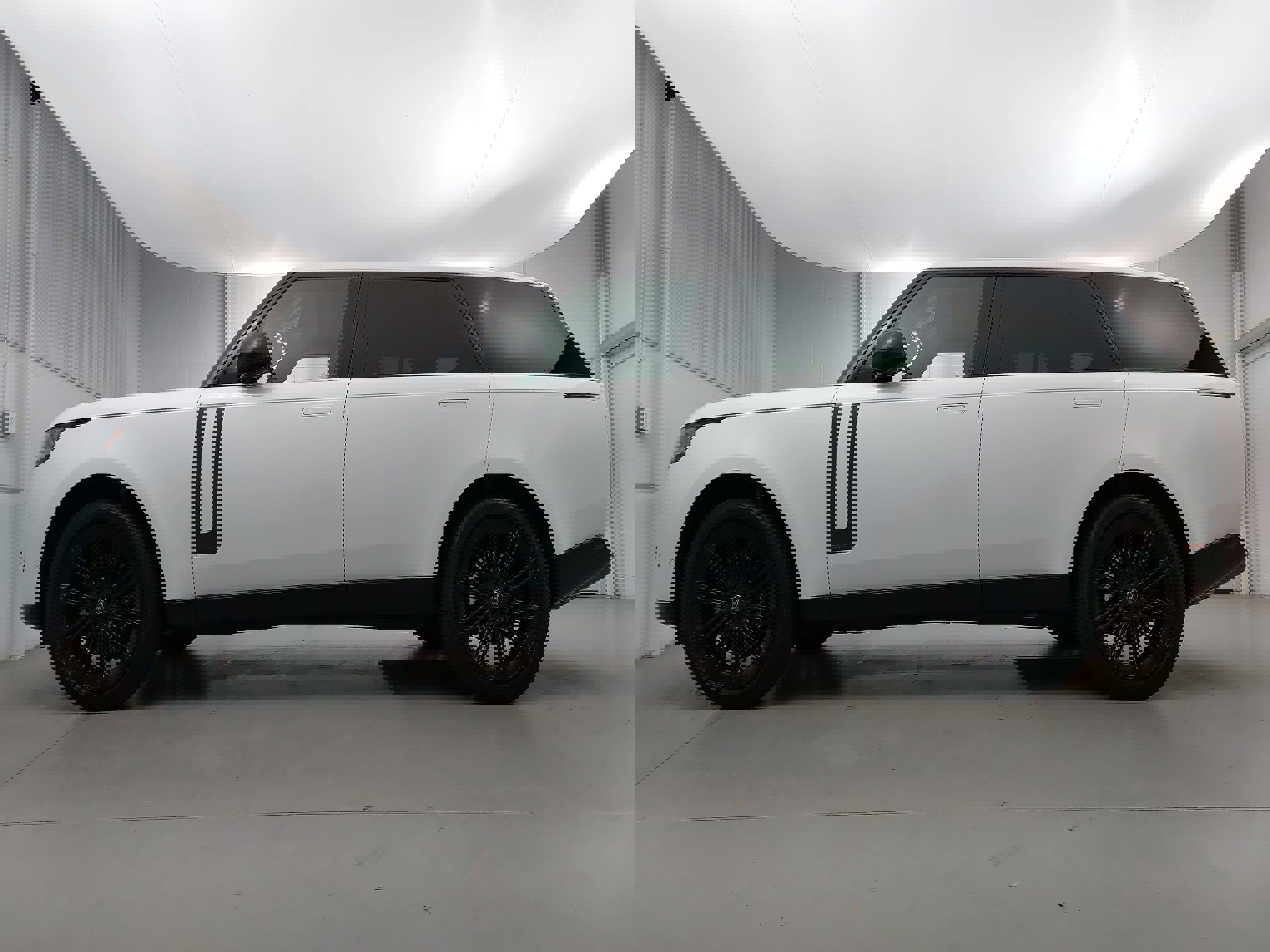 Used 2024 Land Rover Range Rover Autobiography image 2