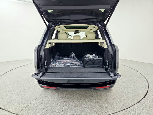 New 2026 Land Rover Range Rover SE AWD/4WD image 15