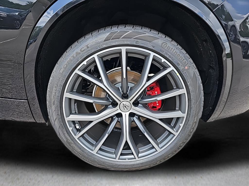 New 2024 Maserati Grecale Modena image 13
