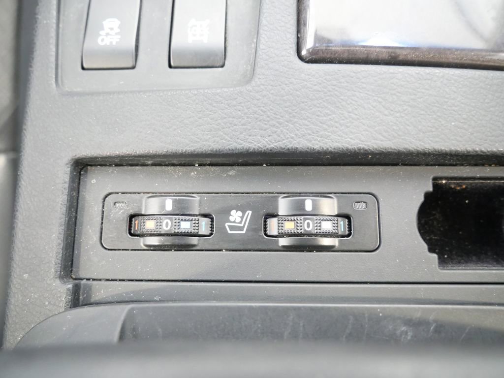 Used 2013 Lexus RX 350 AWD w/ Navigation Pkg image 31