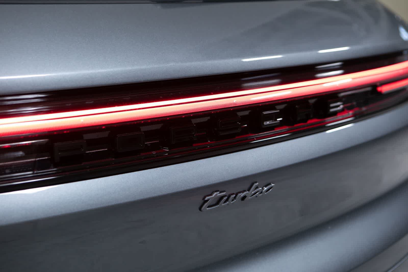 New 2026 Porsche Cayenne Turbo AWD/4WD image 19