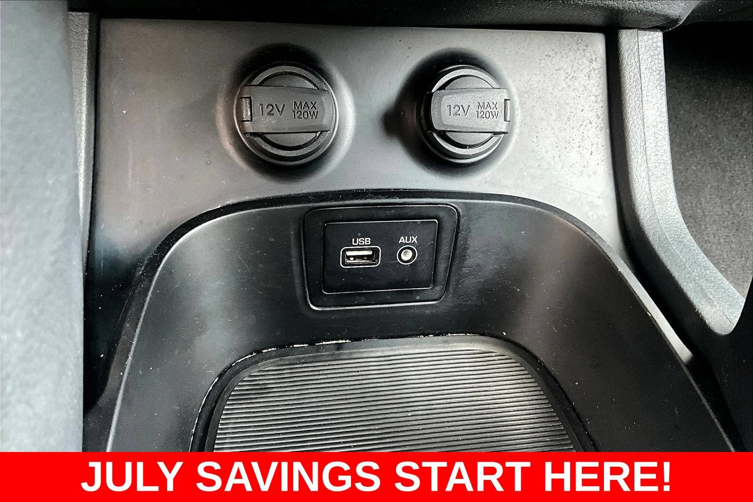 Used 2017 Hyundai Santa Fe Sport w/ 2.4L Tech Package 04 AWD/4WD image 19