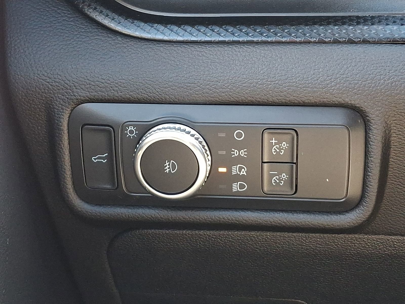 Used 2022 Ford Explorer ST-Line w/ Class IV Trailer Tow Package image 26