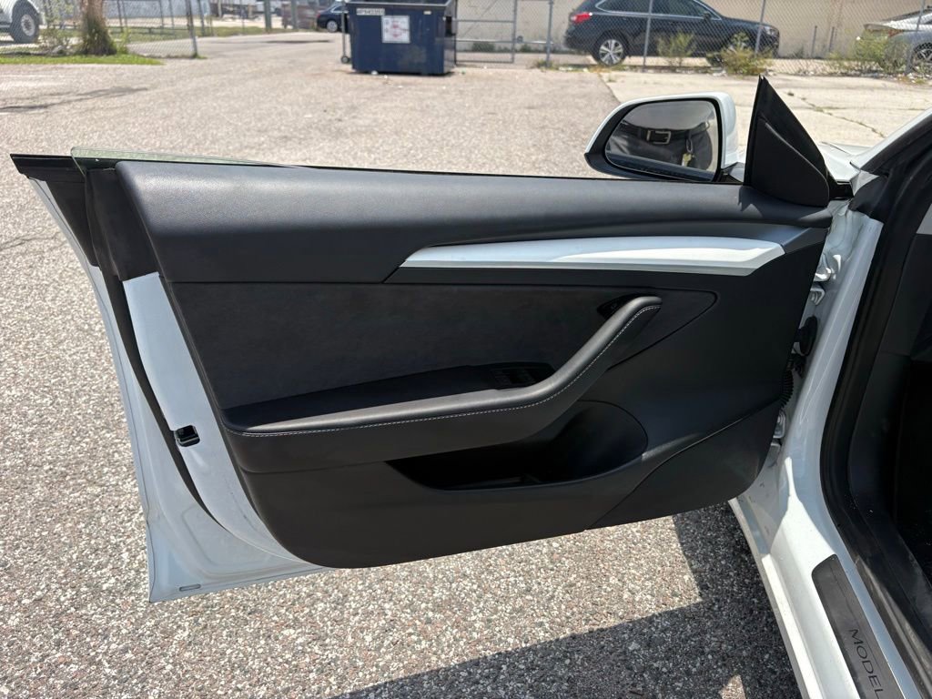 Used 2023 Tesla Model 3 Performance AWD/4WD image 10