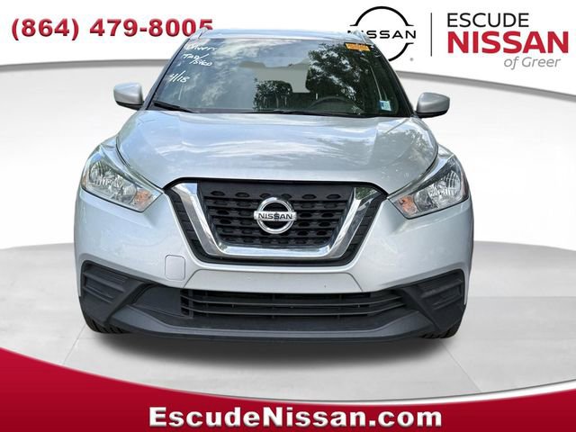 Used 2019 Nissan Kicks SV image 3