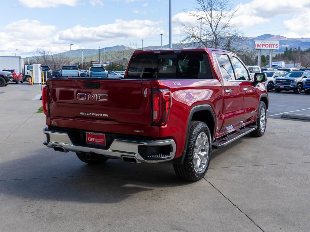 Used 2021 GMC Sierra 1500 SLT w/ SLT Premium Package AWD/4WD image 7