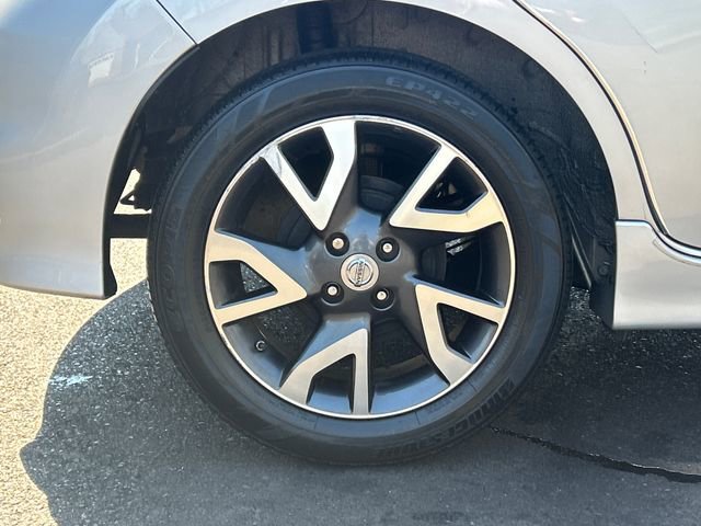 Used 2015 Nissan Versa Note SR image 27