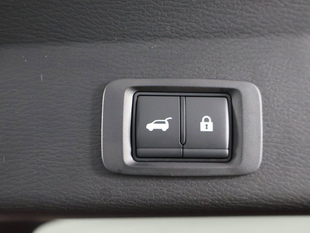 New 2025 Mitsubishi Outlander SEL image 56