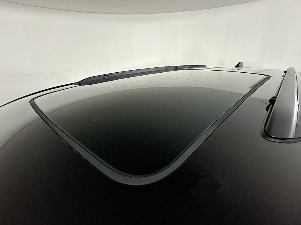 Certified 2022 Jeep Grand Cherokee L Limited image 34