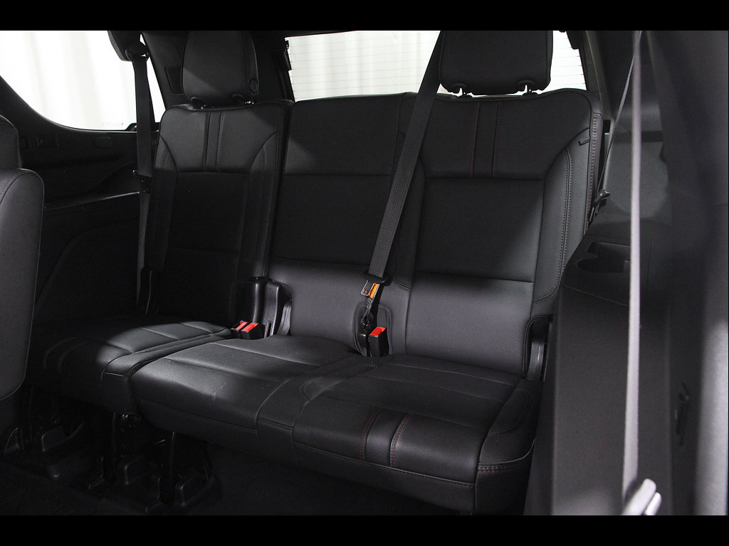 Used 2023 Chevrolet Tahoe RST w/ Luxury Package AWD/4WD image 19