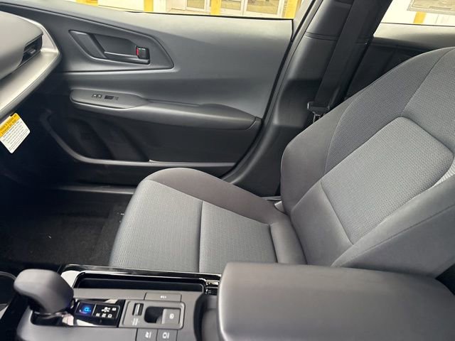 New 2026 Toyota Prius LE image 12
