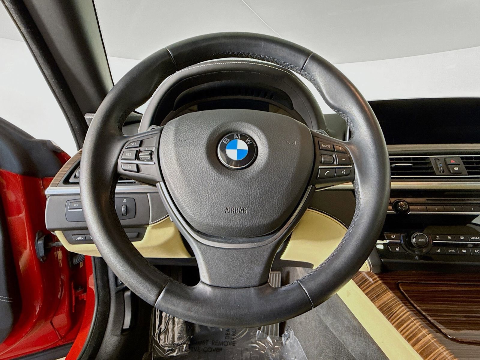 Used 2016 BMW 650i xDrive Convertible image 11