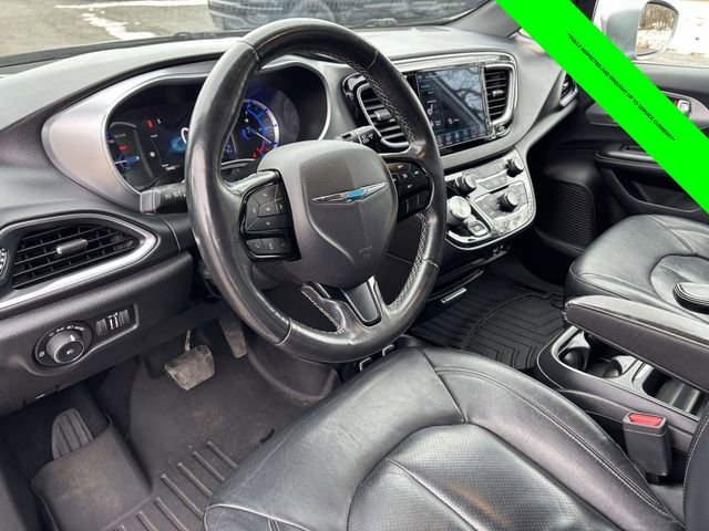 Used 2019 Chrysler Pacifica Touring-L w/ S Appearance Package image 8