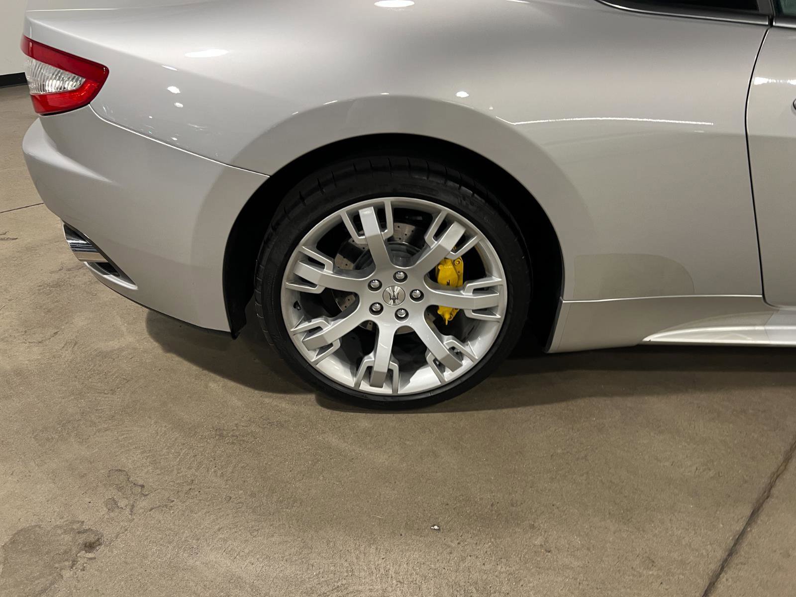 Used 2010 Maserati GranTurismo S image 33