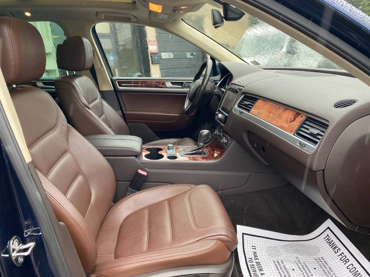 Used 2012 Volkswagen Touareg TDI AWD/4WD image 31