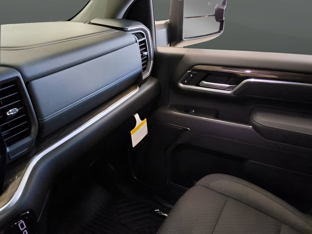 Used 2026 Chevrolet Silverado 2500 LT w/ All Star Edition AWD/4WD image 18
