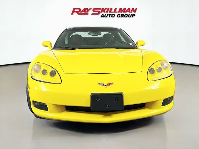 Used 2007 Chevrolet Corvette Coupe w/ Preferred Equipment Group RWD image 2