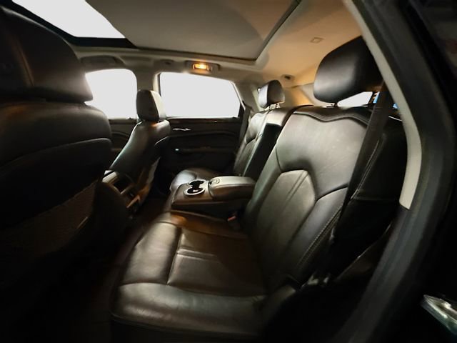 Used 2016 Cadillac SRX Luxury image 25