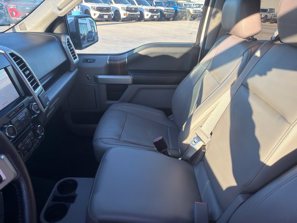 Used 2016 Ford F150 Lariat AWD/4WD image 28