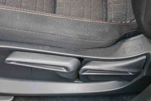 Certified 2025 Honda HR-V Sport image 23