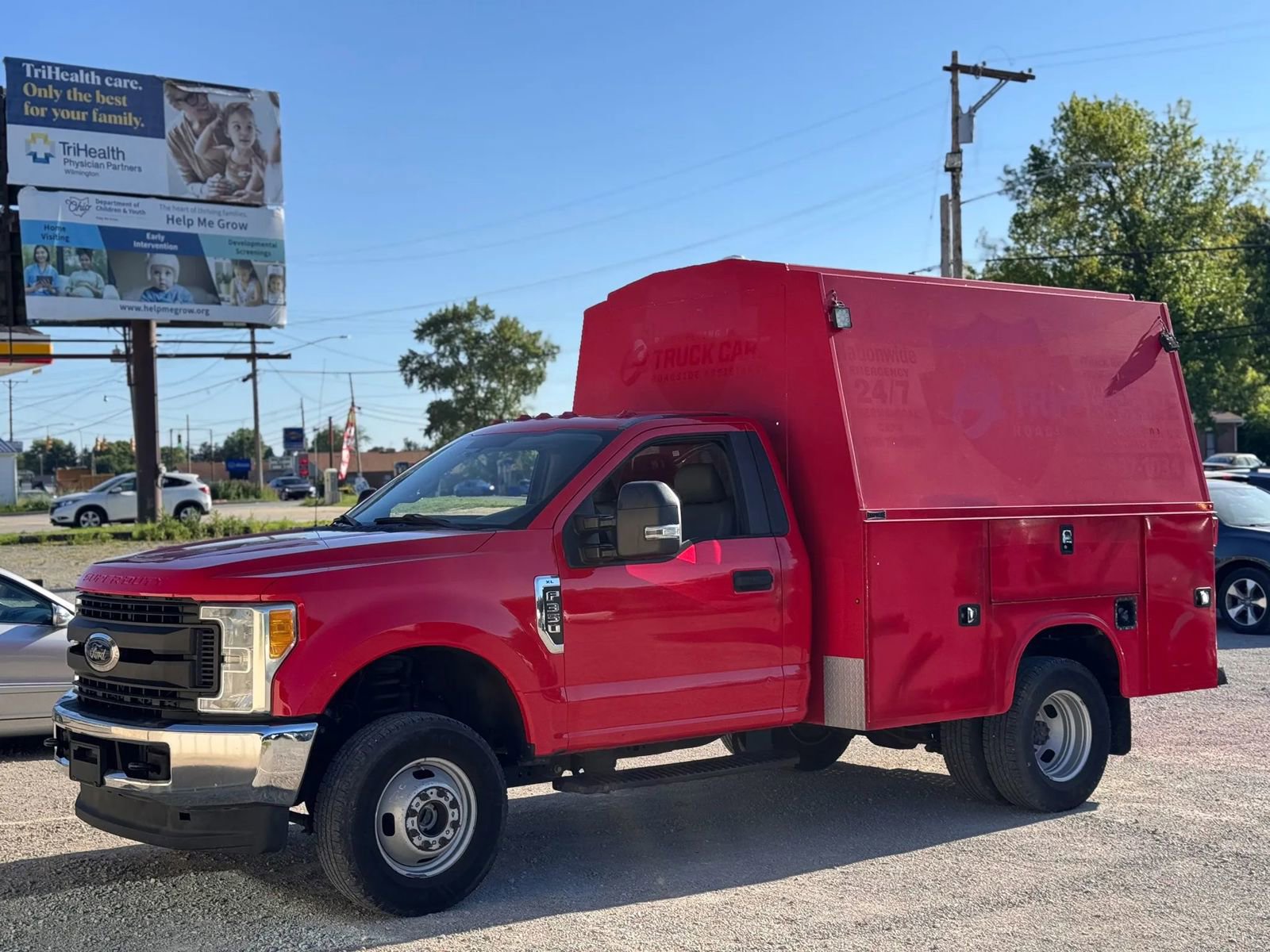 Used 2017 Ford F350 XL w/ Power Equipment Group AWD/4WD image 9