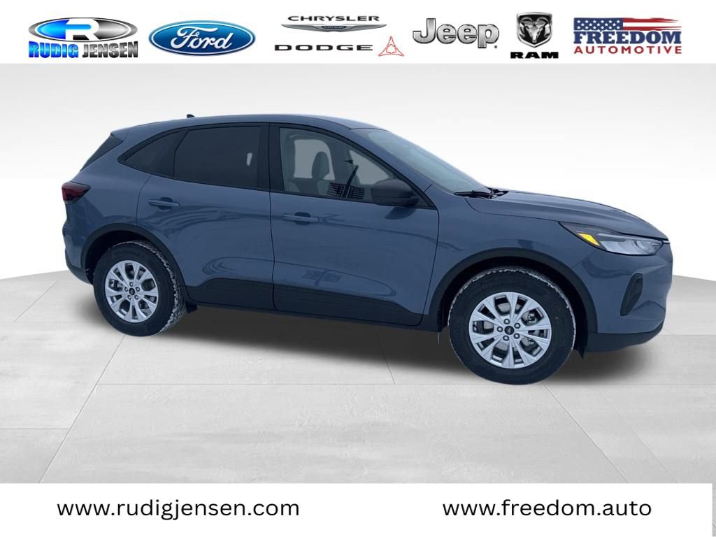 New 2026 Ford Escape Active w/ Active Premium Tech Pack image 3