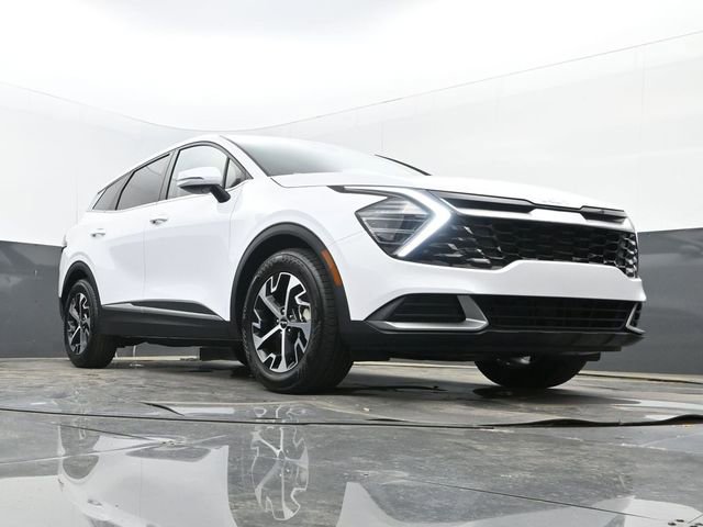 Used 2025 Kia Sportage EX image 23