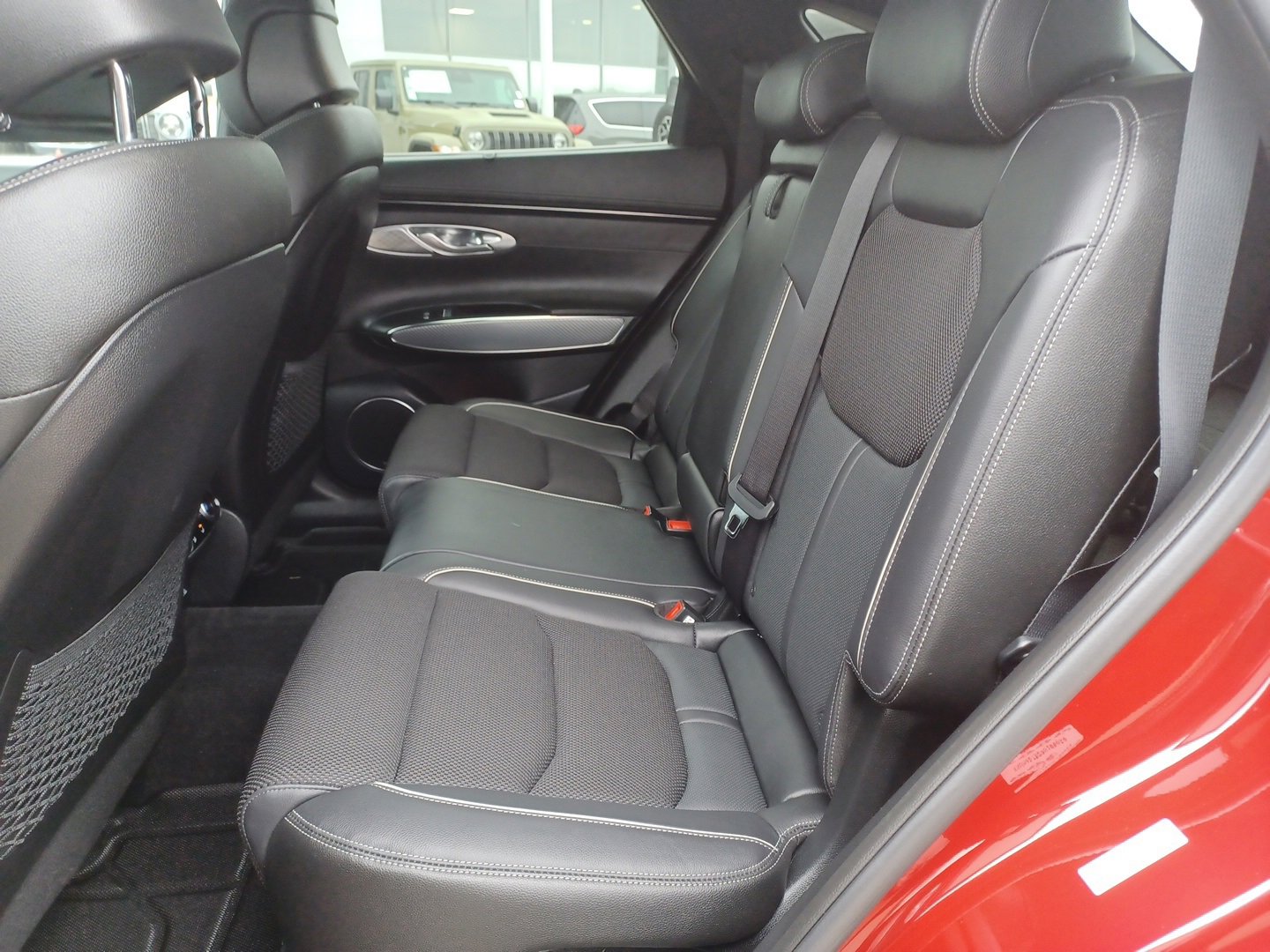 Used 2023 Genesis GV70 2.5T w/ Sport Prestige Package image 8