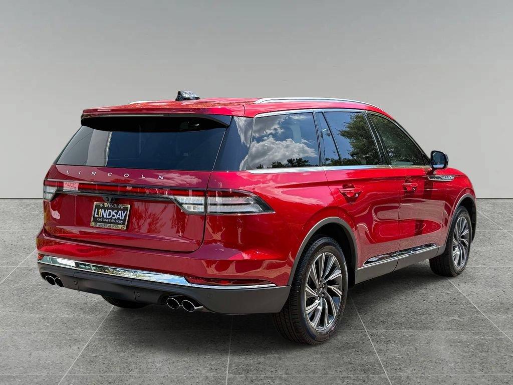 Used 2026 Lincoln Aviator AWD image 10