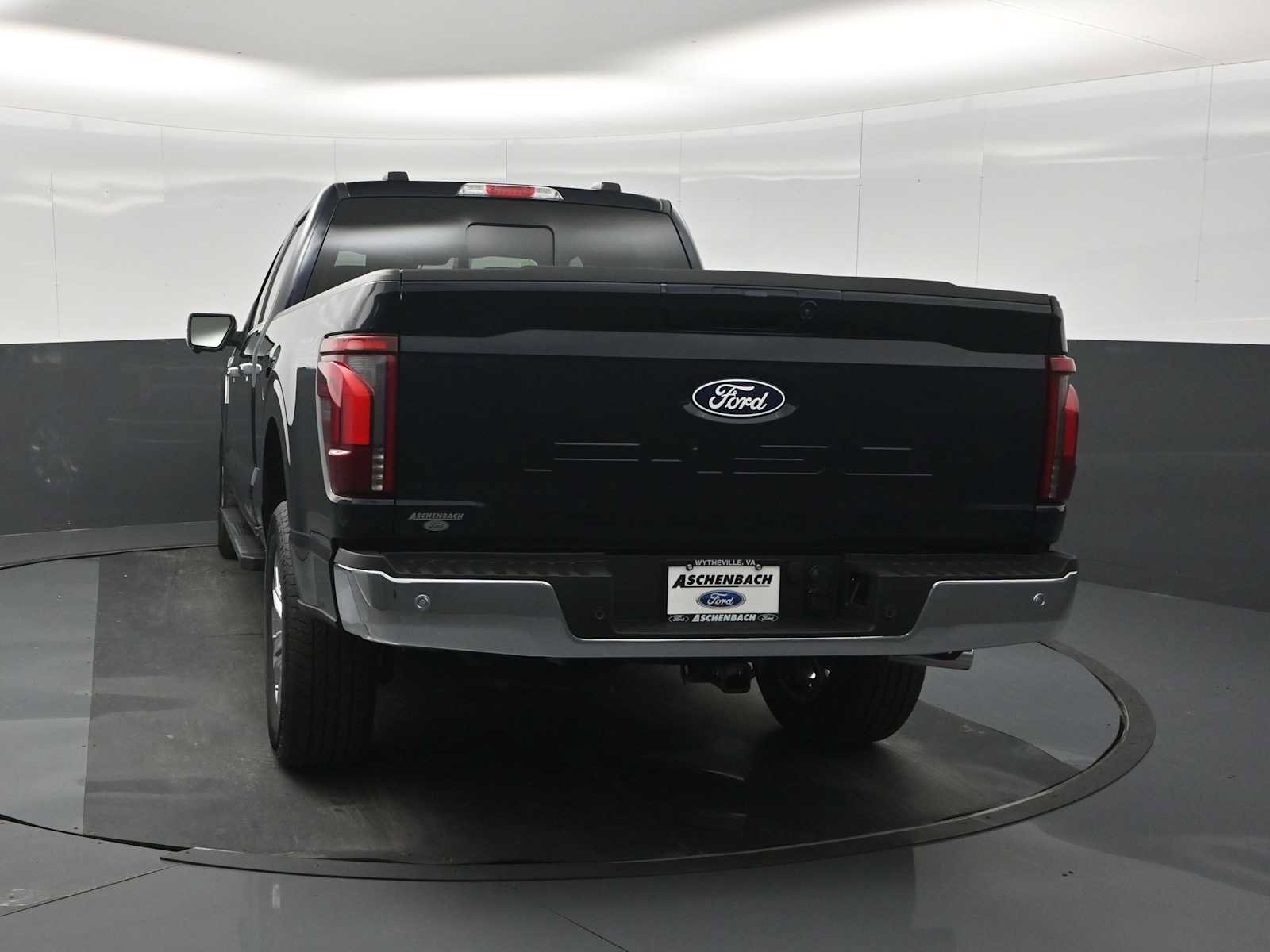 New 2026 Ford F150 Lariat w/ Equipment Group 501A Mid AWD/4WD image 7