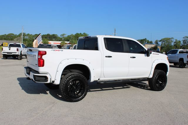 Used 2024 Chevrolet Silverado 1500 RST w/ Redline Edition AWD/4WD image 12
