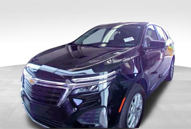 Used 2024 Chevrolet Equinox LT w/ LPO, Floor Liner Package FWD image 2