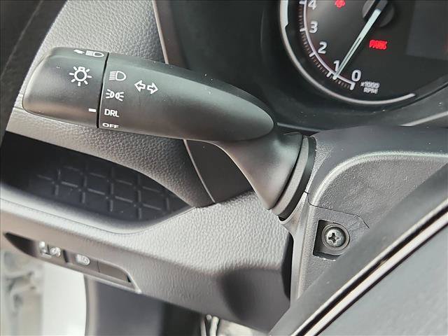 Used 2025 Toyota RAV4 LE AWD/4WD image 15