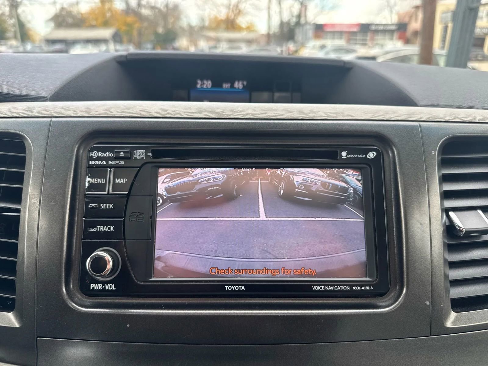 Used 2013 Toyota Sienna Limited image 40