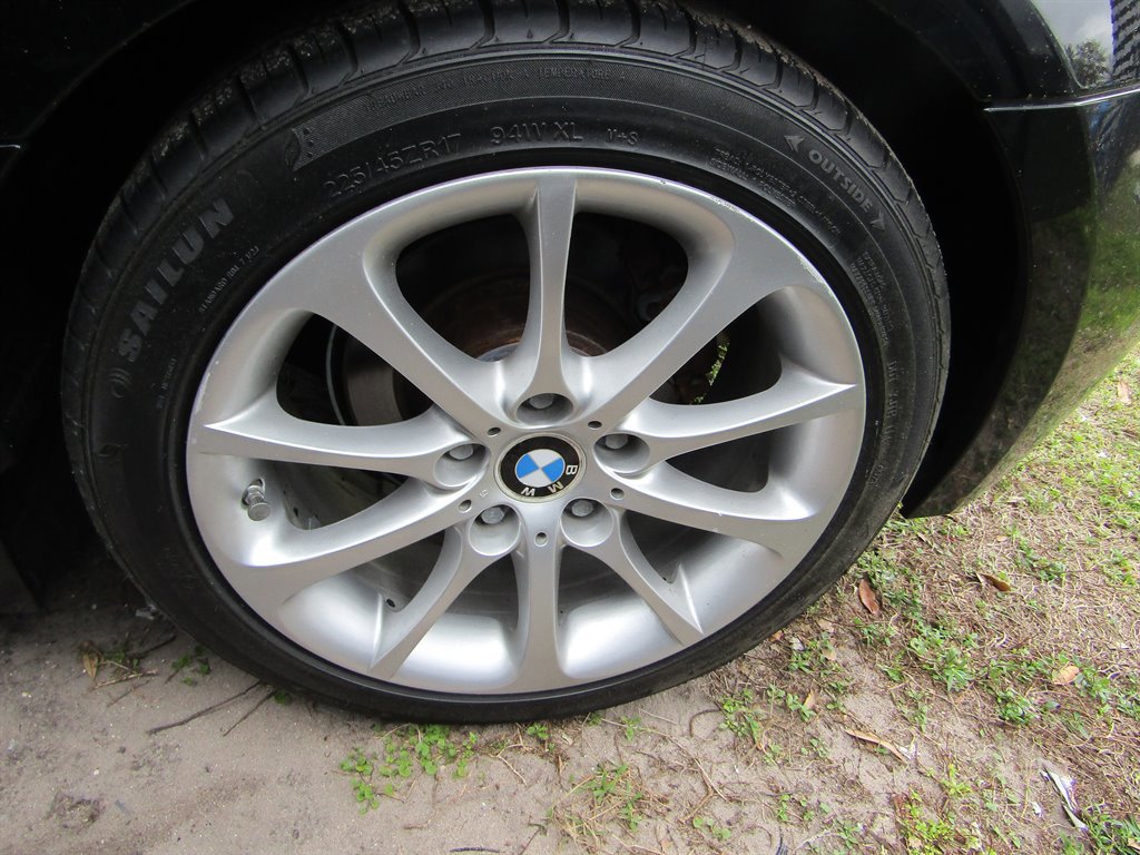 Used 2007 BMW Z4 3.0i image 11