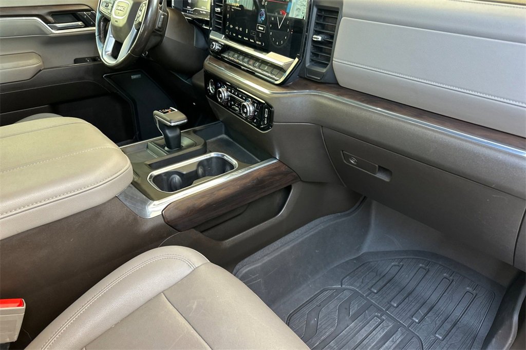 Used 2023 GMC Sierra 1500 SLT w/ SLT Premium Package image 18