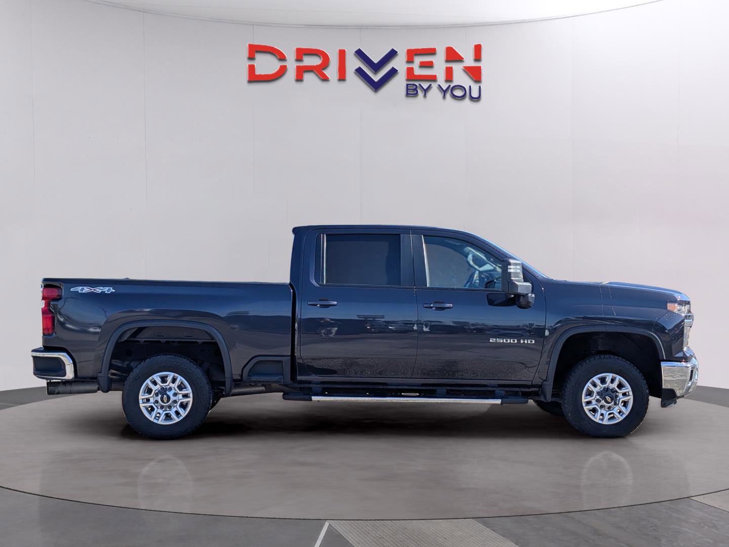 Used 2024 Chevrolet Silverado 2500 LT image 6
