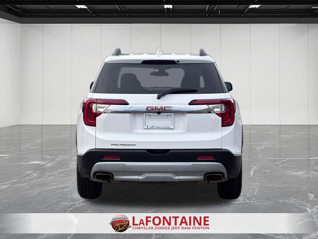 Used 2022 GMC Acadia SLE w/ Driver Convenience Package FWD image 4