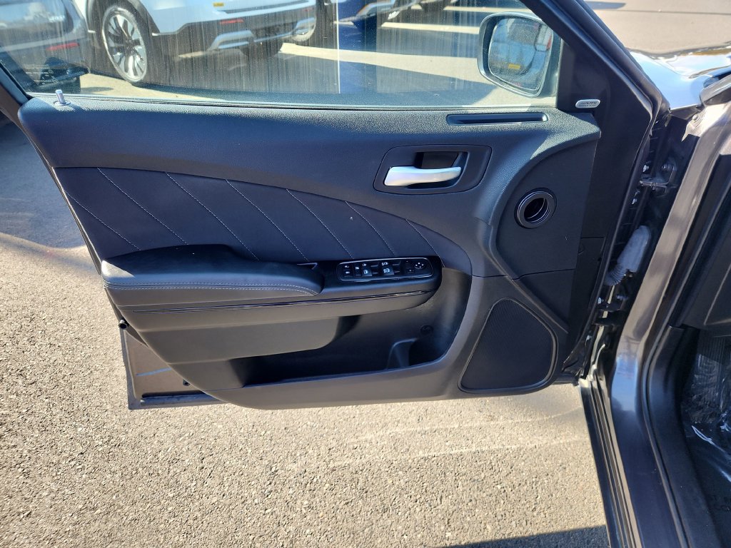 Used 2023 Dodge Charger SXT w/ Blacktop Special Edition AWD/4WD image 17