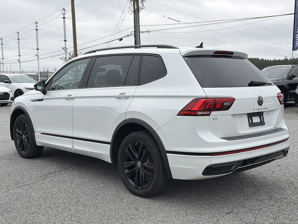 Certified 2022 Volkswagen Tiguan SE R-Line image 26